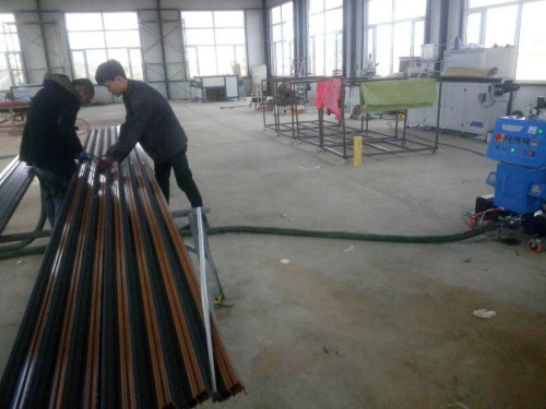 Lu: xingcai internal filling polyurethane foam